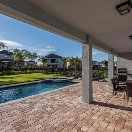 9 Bed Pool Home With Game Room Gated Resort Home